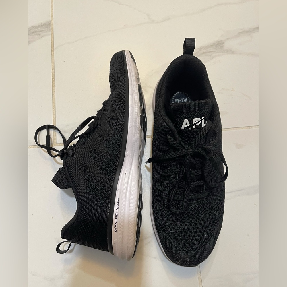 APL Techloom Phantom